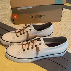 Sperry Sneakers BRAND NEW